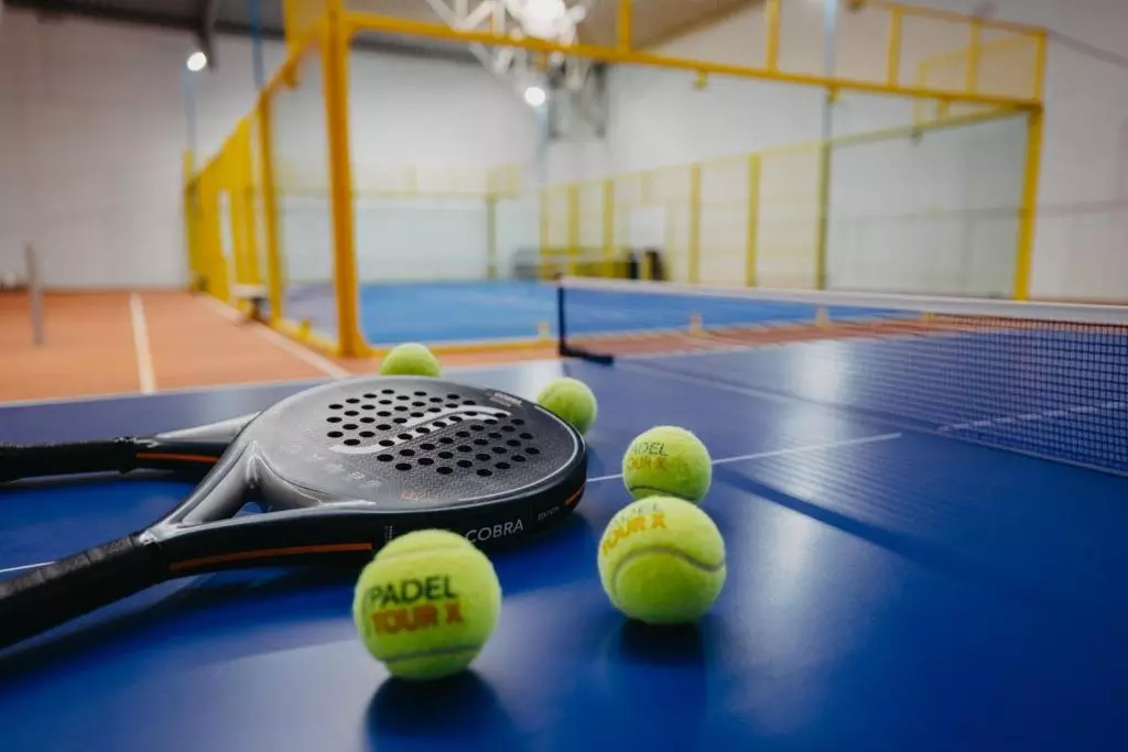 زمین تنیس هتل مارکو پولو